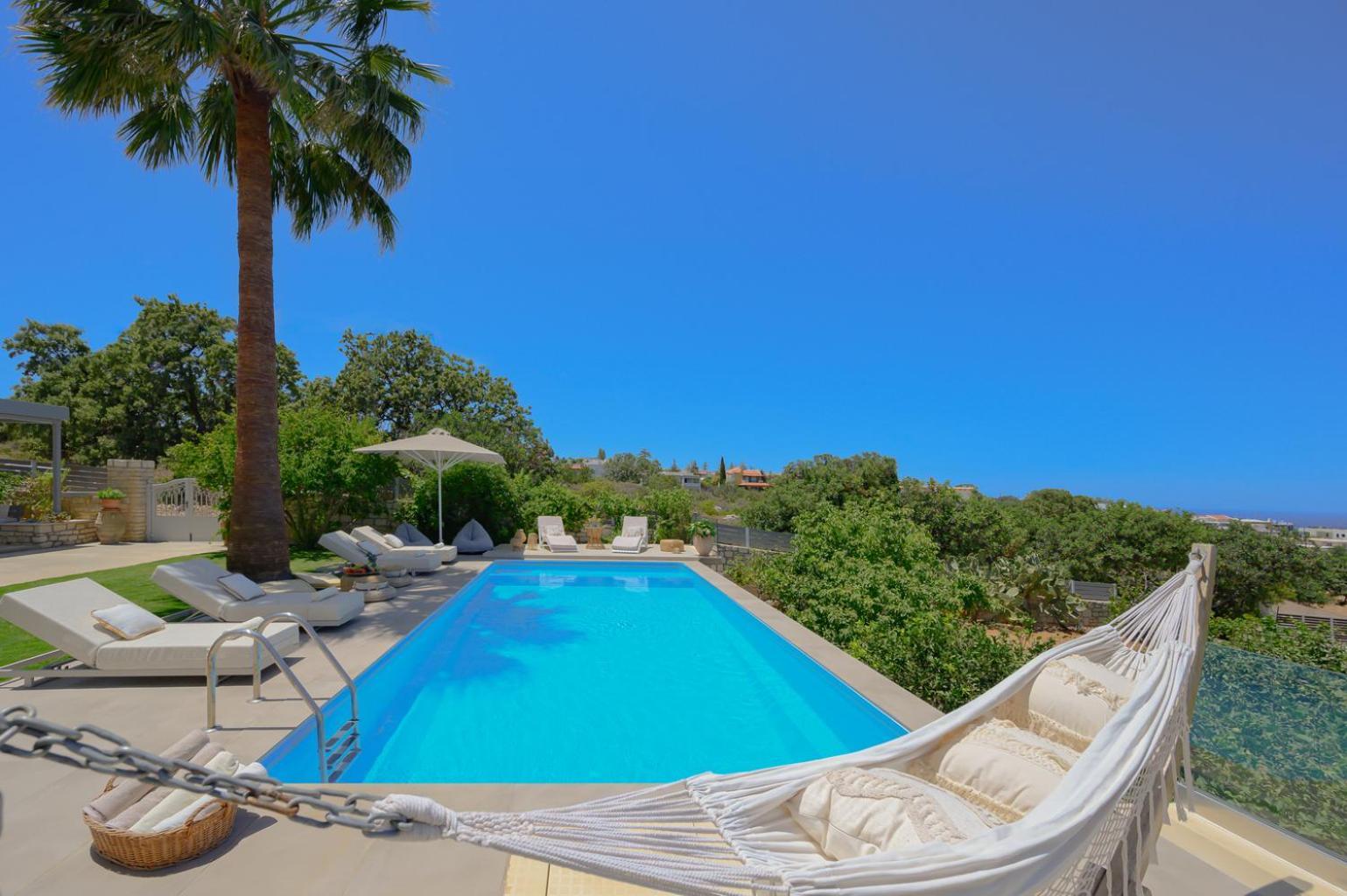 Vilă Infinity With Pool, Bbq And Ping-pong Table, 1km From The Atsipopoulo